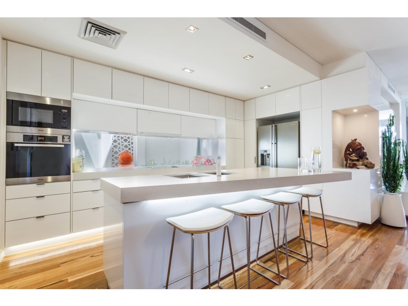 4/11 Roydhouse Street, Subiaco WA 6008