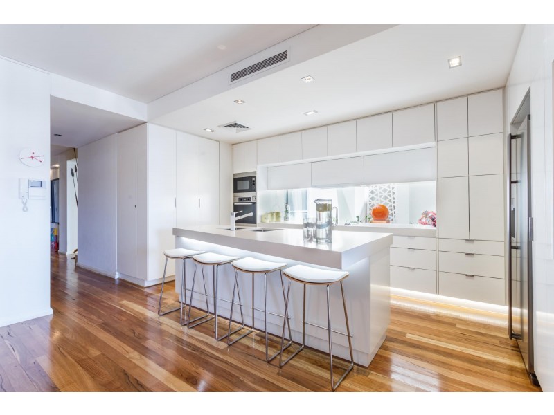 4/11 Roydhouse Street, Subiaco WA 6008