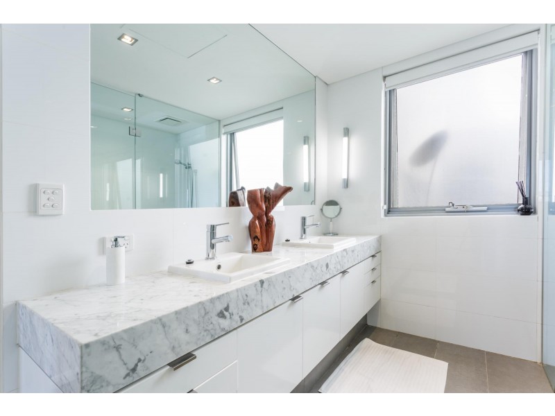 4/11 Roydhouse Street, Subiaco WA 6008