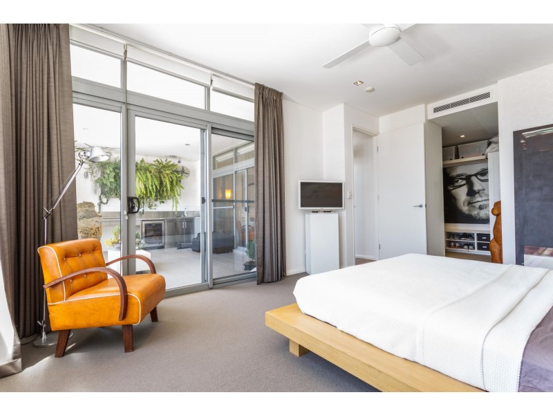 4/11 Roydhouse Street, Subiaco WA 6008