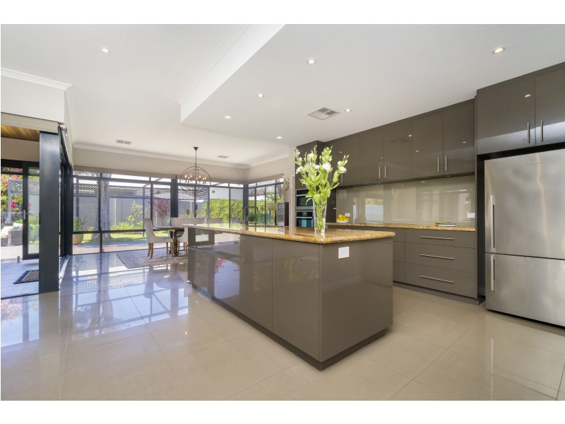 86 Adelma Road, Dalkeith WA 6009