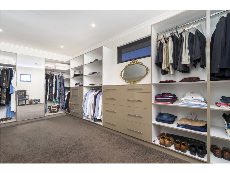 86 Adelma Road, Dalkeith WA 6009