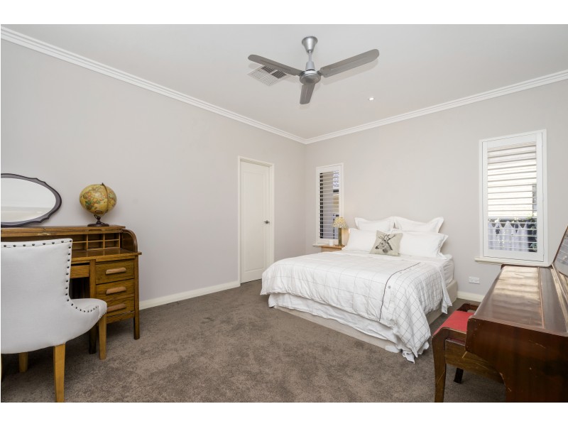 86 Adelma Road, Dalkeith WA 6009