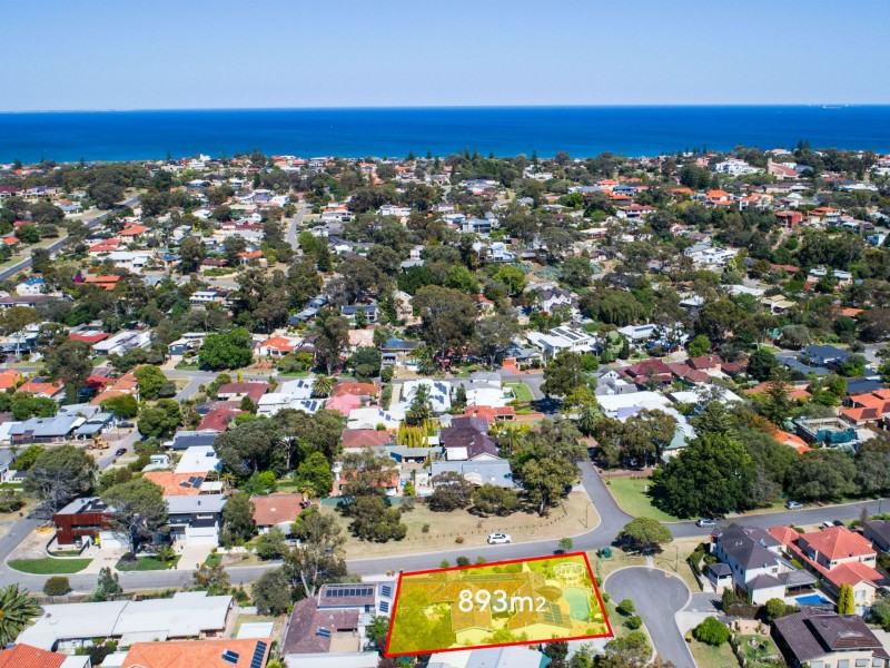 30 Valley Road, Wembley Downs WA 6019