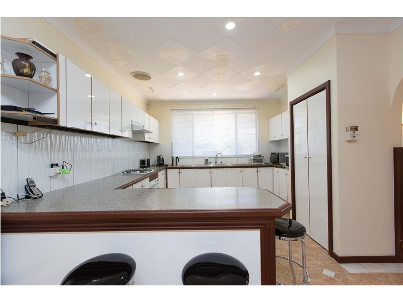 25 Dilkara Way, City Beach WA 6015