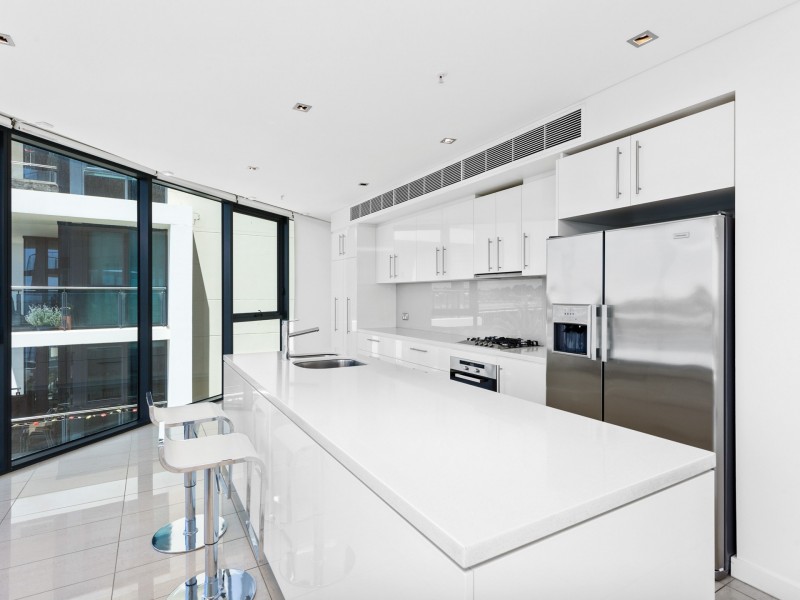 N301/70 Canning Beach Road, Applecross WA 6153