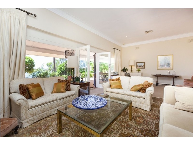 22 Bindaring Parade, Claremont WA 6010