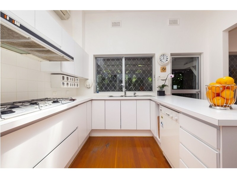 22 Bindaring Parade, Claremont WA 6010