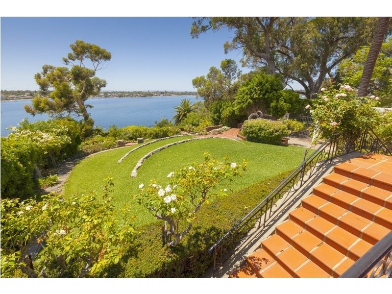 22 Bindaring Parade, Claremont WA 6010