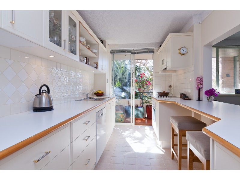 32/4 Crawley Avenue, Crawley WA 6009