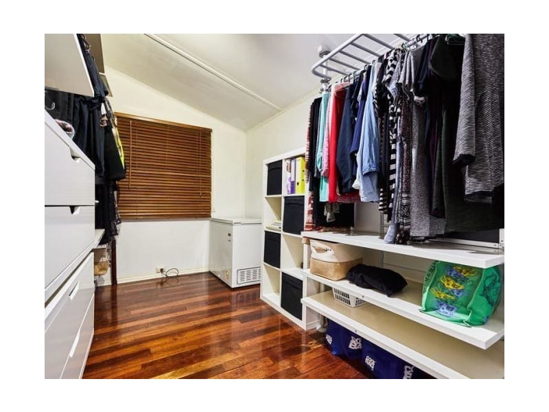 32 Howson Street, Hilton WA 6163