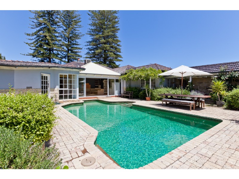 49 Minora Road, Dalkeith WA 6009