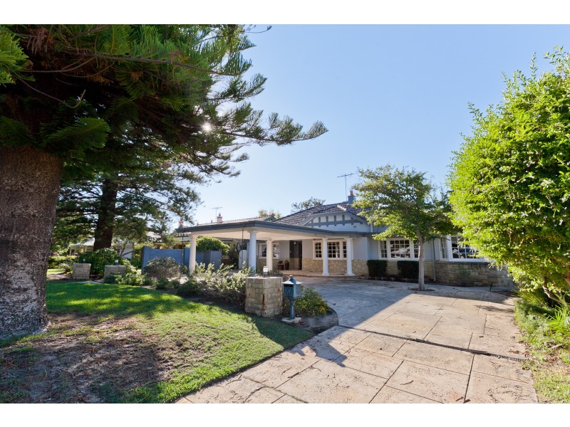 49 Minora Road, Dalkeith WA 6009