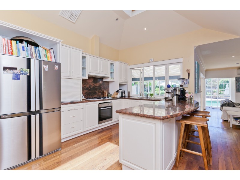 49 Minora Road, Dalkeith WA 6009