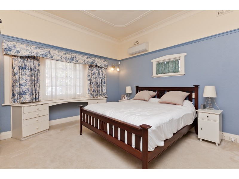 49 Minora Road, Dalkeith WA 6009
