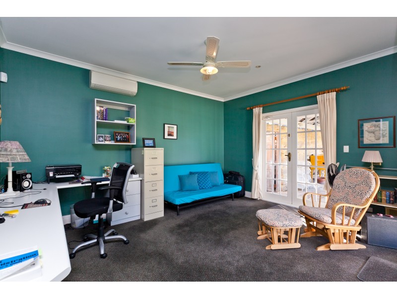 49 Minora Road, Dalkeith WA 6009