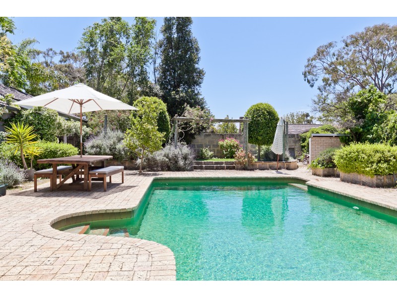 49 Minora Road, Dalkeith WA 6009