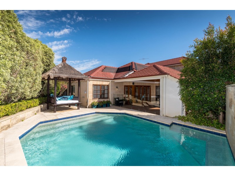 3 Greenberry Close, Mount Claremont WA 6010