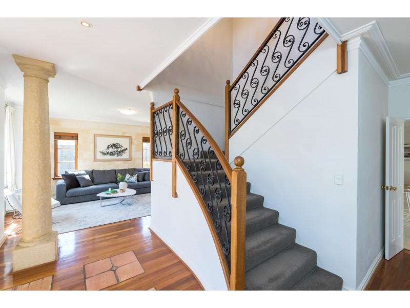 3 Greenberry Close, Mount Claremont WA 6010