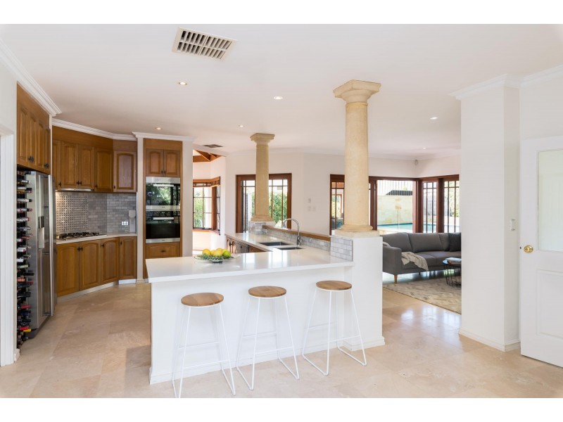 3 Greenberry Close, Mount Claremont WA 6010