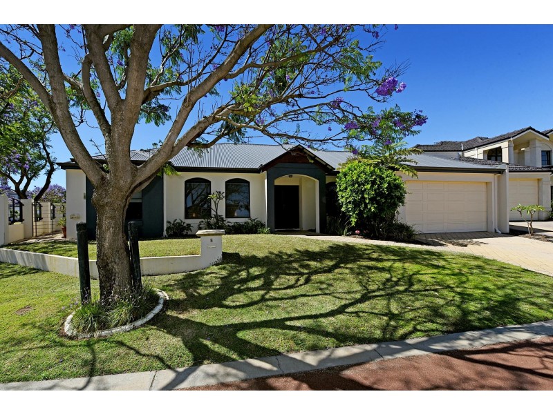 5 Bronzewing Loop, Wembley WA 6014