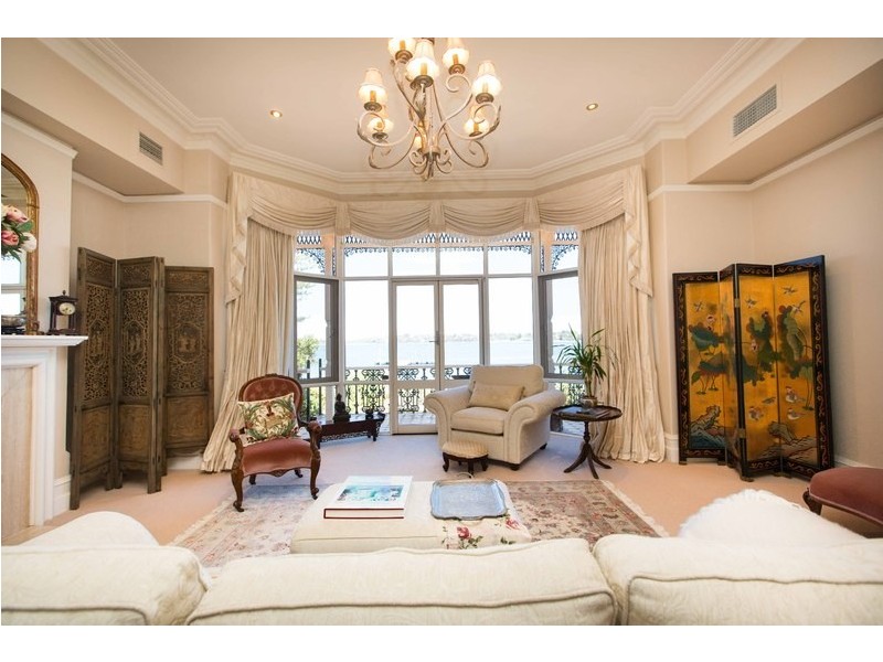 16A Victoria Avenue, Claremont WA 6010