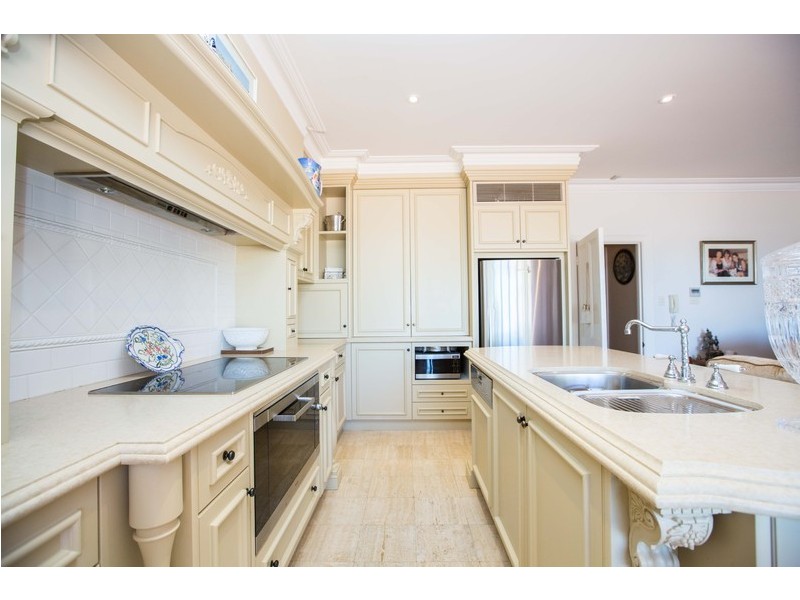 16A Victoria Avenue, Claremont WA 6010