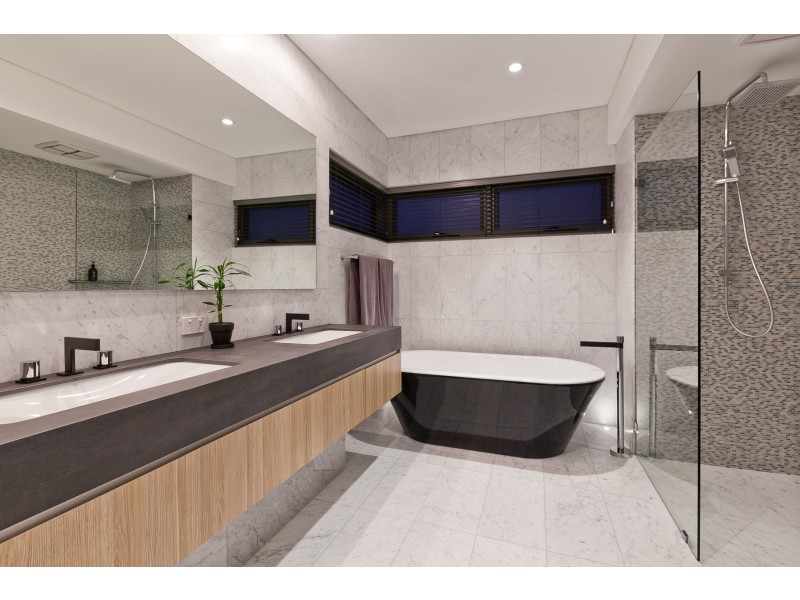 37 Alumni Terrace, Churchlands WA 6018