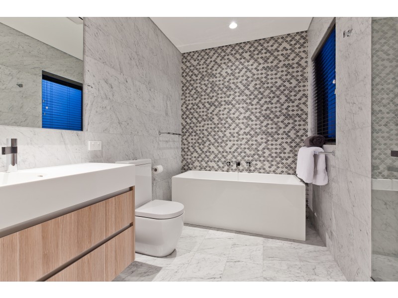 37 Alumni Terrace, Churchlands WA 6018