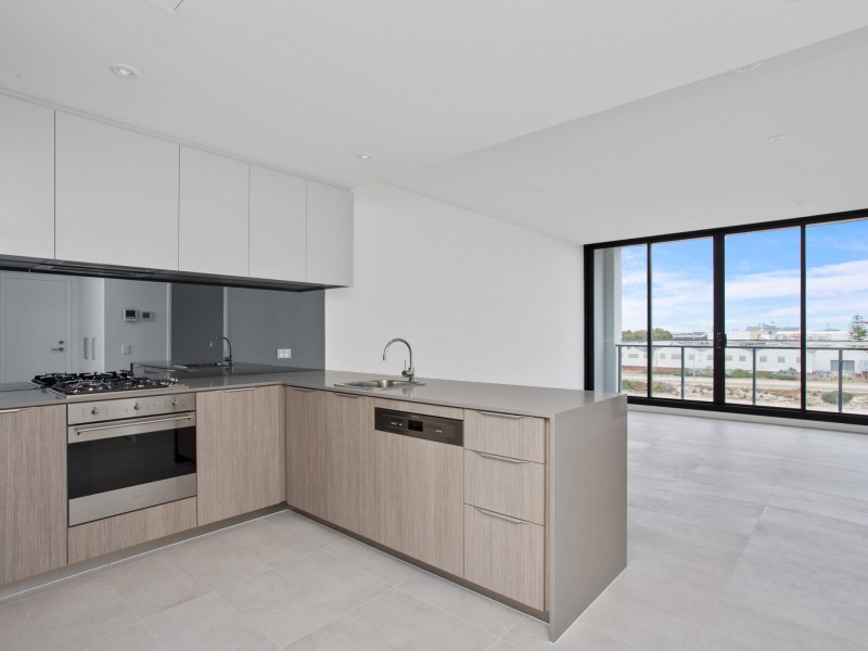 411/15 Freeman Loop, North Fremantle WA 6159