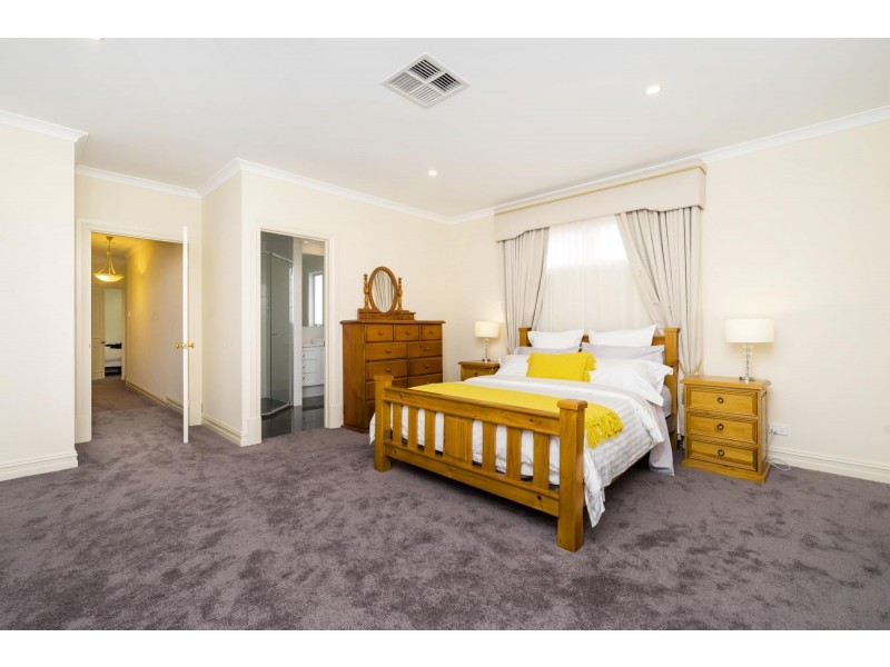 58 Beatrice Road, Dalkeith WA 6009