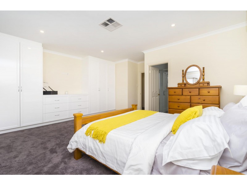 58 Beatrice Road, Dalkeith WA 6009