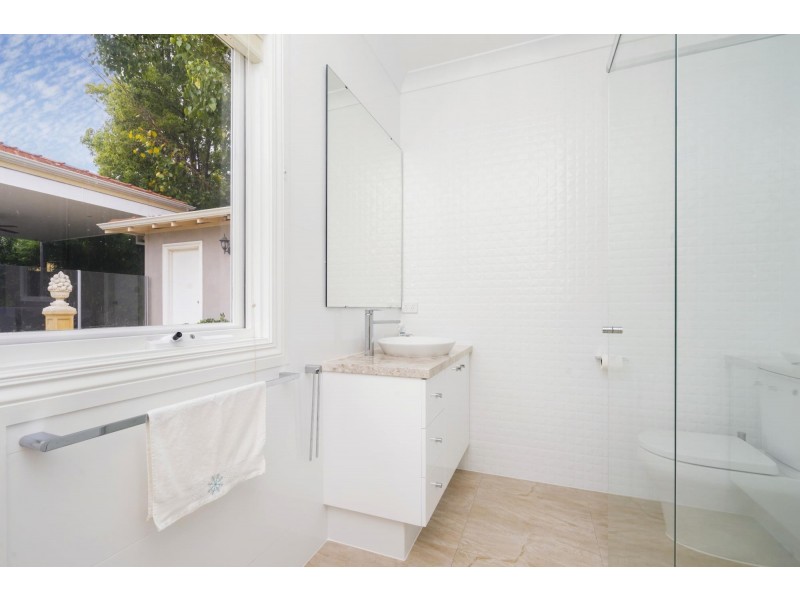58 Beatrice Road, Dalkeith WA 6009