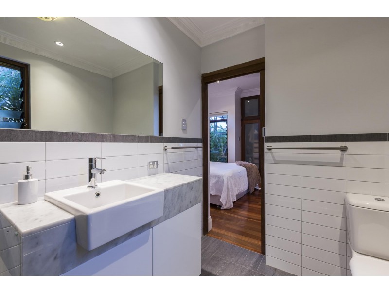 15 Loch Street, Claremont WA 6010