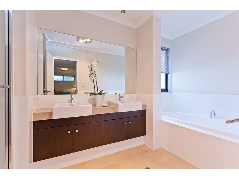 37A Haldane Street, Mount Claremont WA 6010