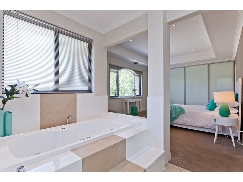 37A Haldane Street, Mount Claremont WA 6010