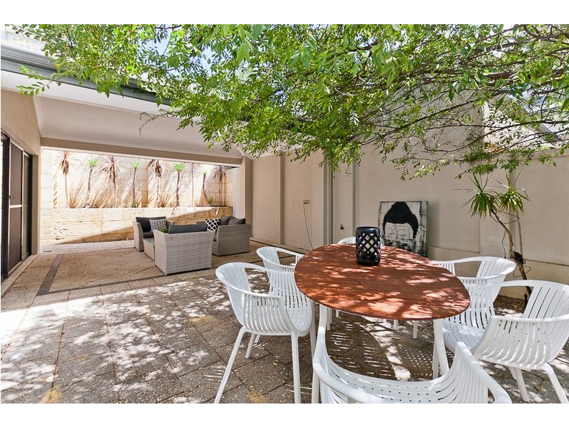 37A Haldane Street, Mount Claremont WA 6010