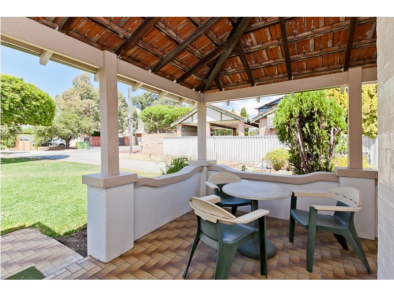 33 Martin Avenue, Nedlands WA 6009