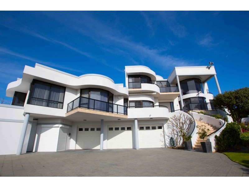 5 Shelton Street, Waikiki WA 6169