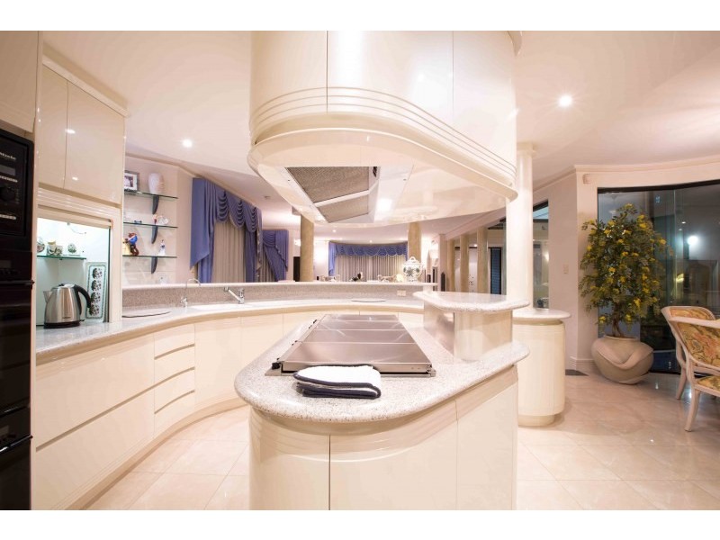 5 Shelton Street, Waikiki WA 6169