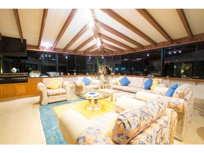 5 Shelton Street, Waikiki WA 6169