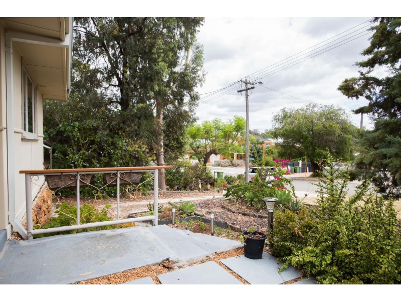 31 The Strand, Bayswater WA 6053