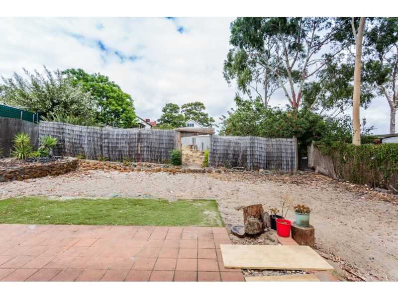 31 The Strand, Bayswater WA 6053