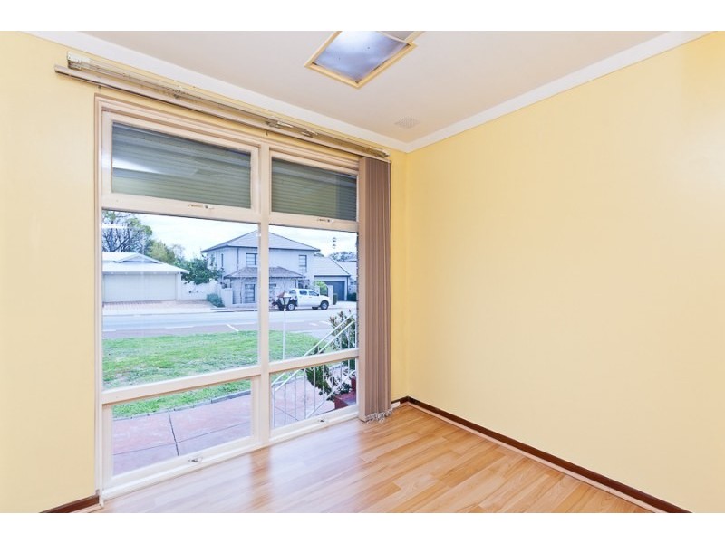 102 Adelma Road, Dalkeith WA 6009