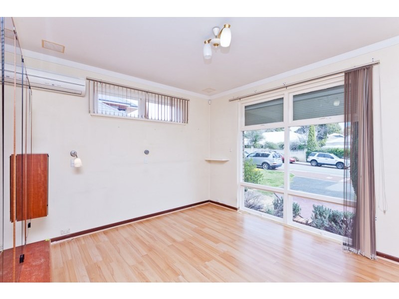 102 Adelma Road, Dalkeith WA 6009