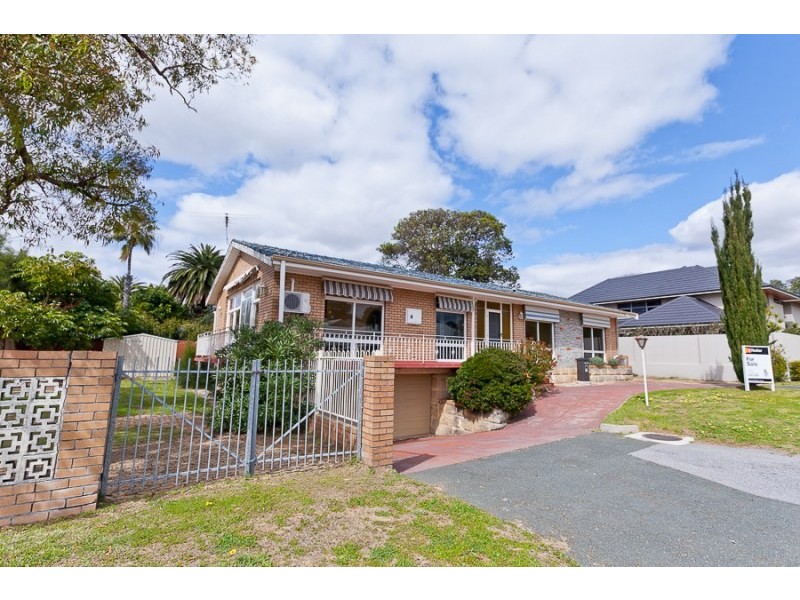 102 Adelma Road, Dalkeith WA 6009