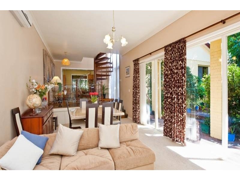 88 Paramatta Road, Doubleview WA 6018
