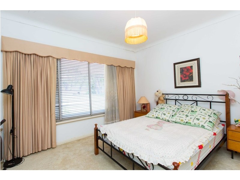 81 Birdwood Parade, Dalkeith WA 6009