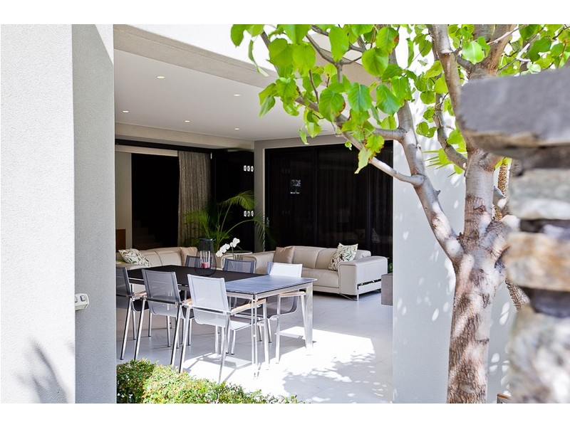 38 Alumni Terrace, Churchlands WA 6018