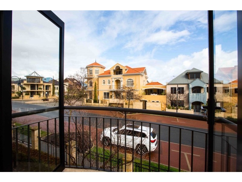 7/40 Victory Terrace, East Perth WA 6004